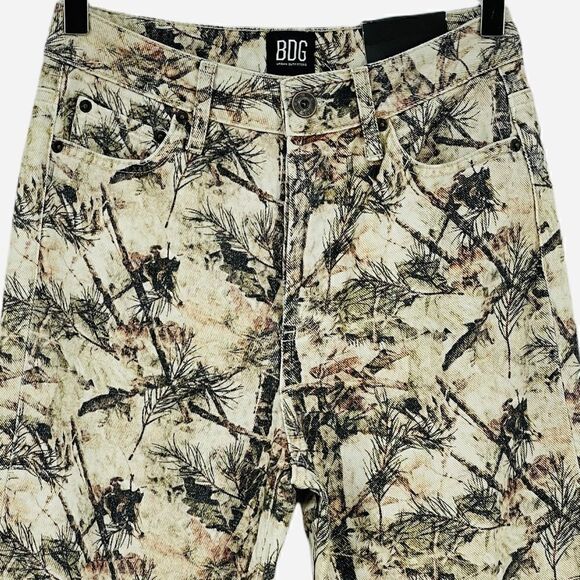 NWT UO BDG Forest Print Slim Straight Jeans - Picture 6 of 14